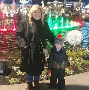 Meet your Posher, Carla